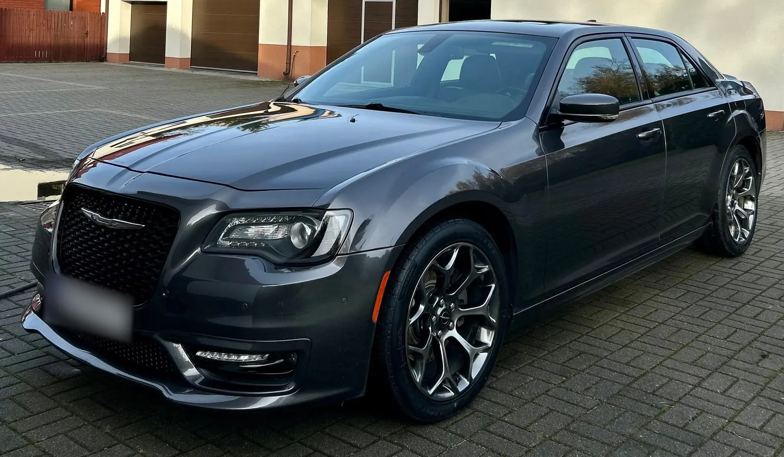 Chrysler 300S – realizacja RCS Refresh Car Spa